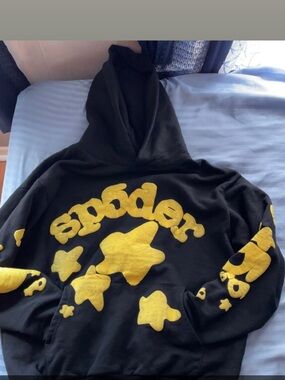 SP5DER hoodie Black & Yellow